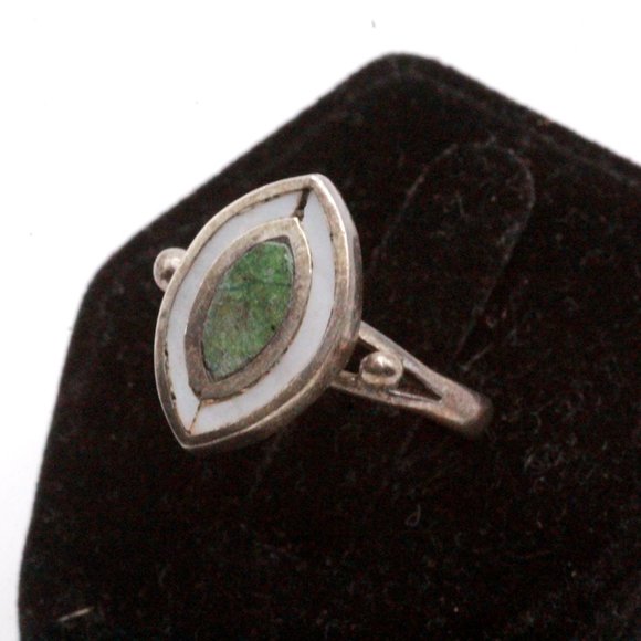 Carsi Mexico Sterling Silver Turquoise Mother of Pearl Inlay Ring - Picture 5 of 6